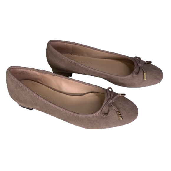 KELLY & KATIE Taupe Elerana Bow Ballet Flats - Picture 5 of 10